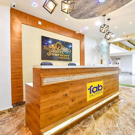Fabhotel Symphony Grand Ahmedabad Exterior foto