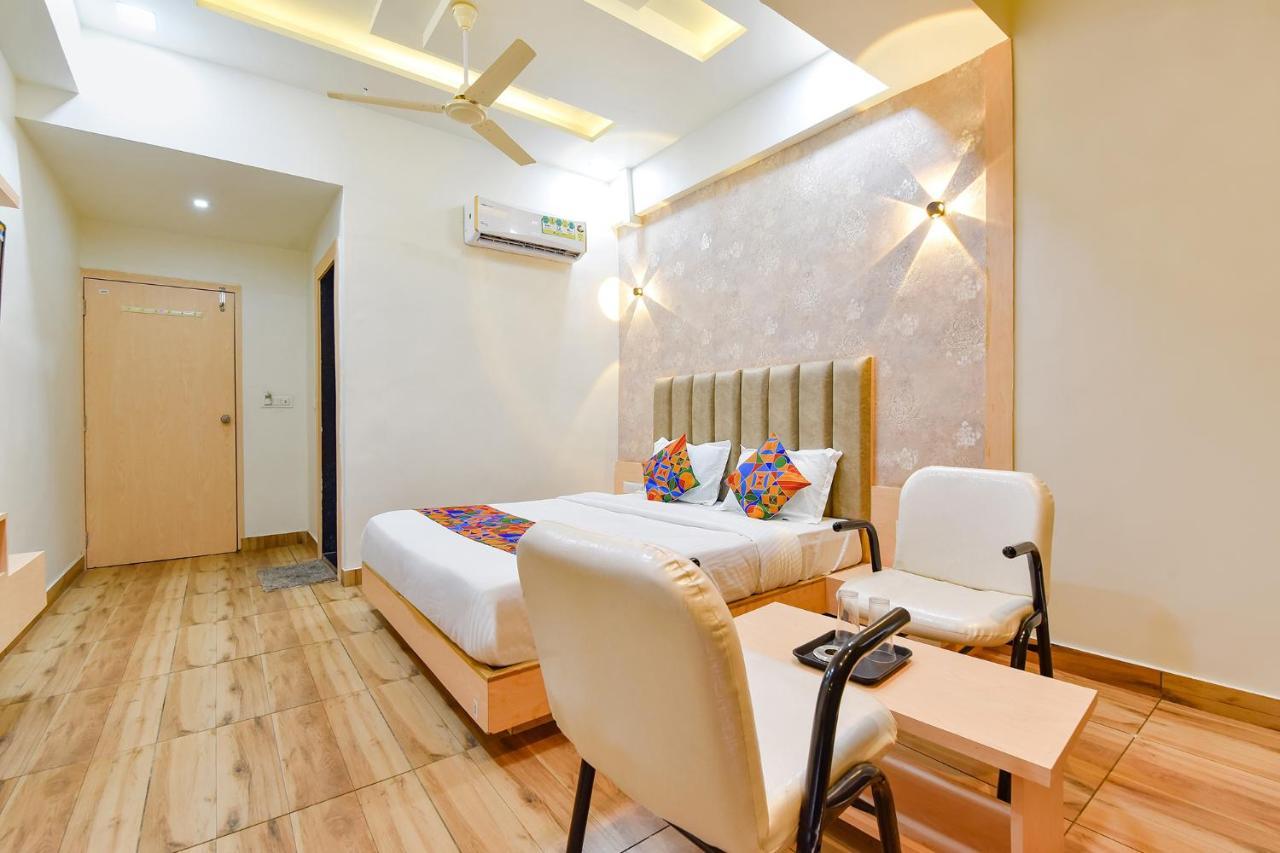 Fabhotel Symphony Grand Ahmedabad Exterior foto