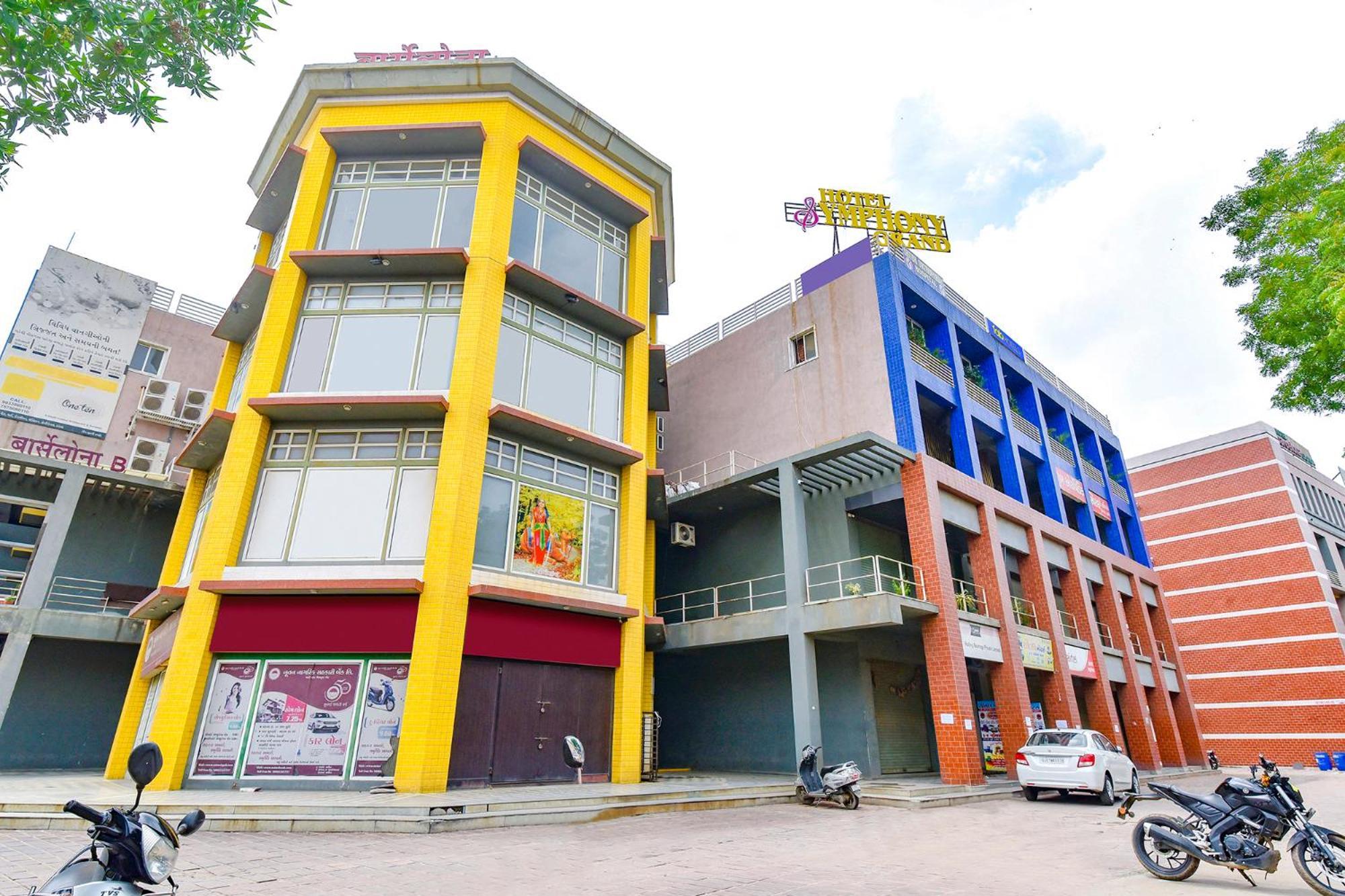 Fabhotel Symphony Grand Ahmedabad Exterior foto